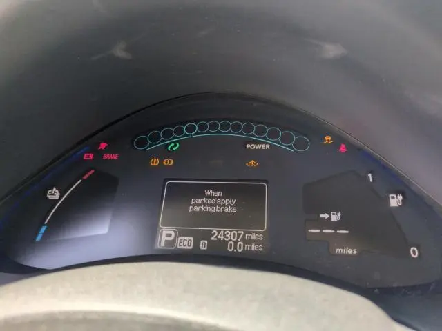 2017 NISSAN LEAF S  