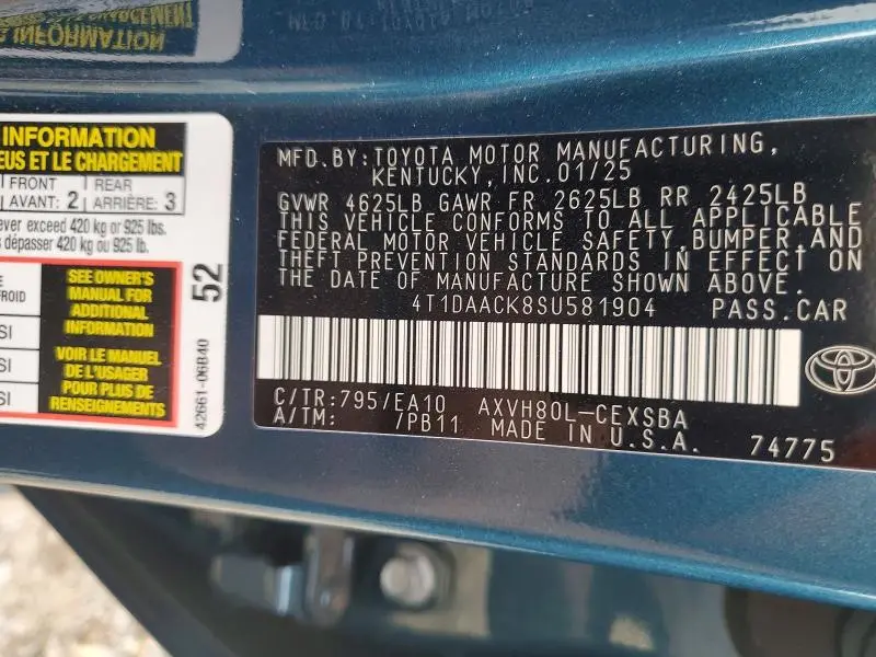 2025 TOYOTA CAMRY SE  