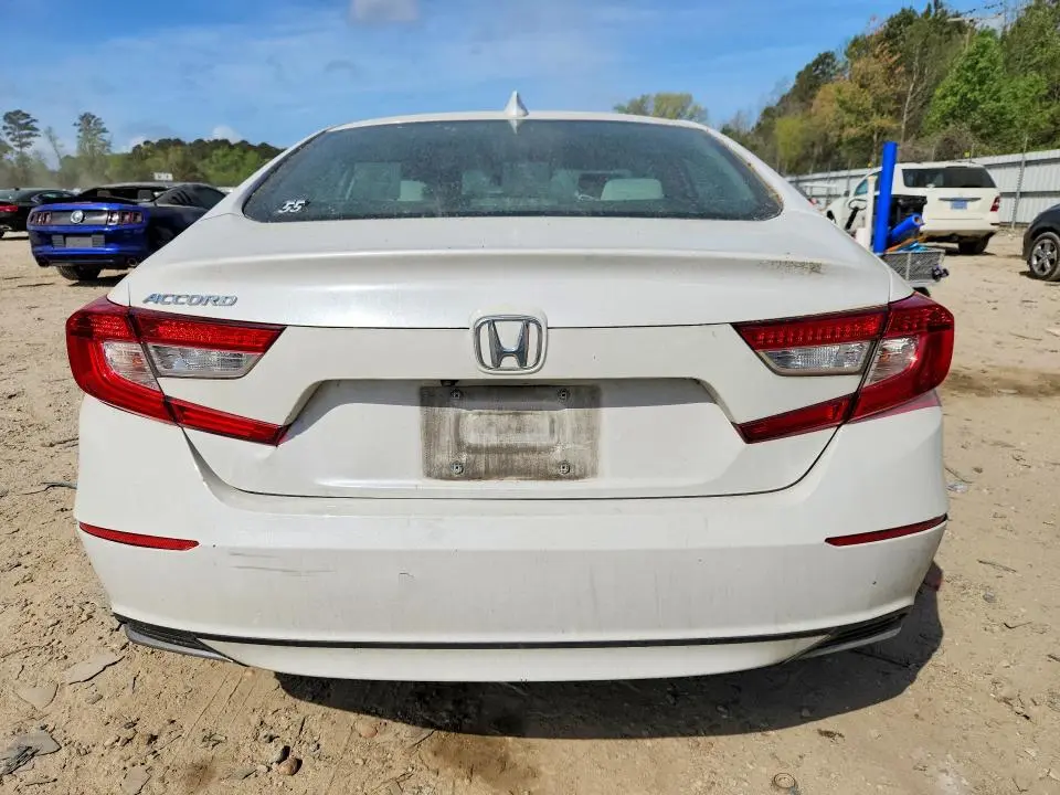 2020 HONDA ACCORD LX  