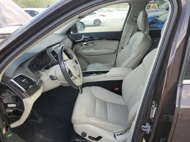 2018 VOLVO XC90 T6  
