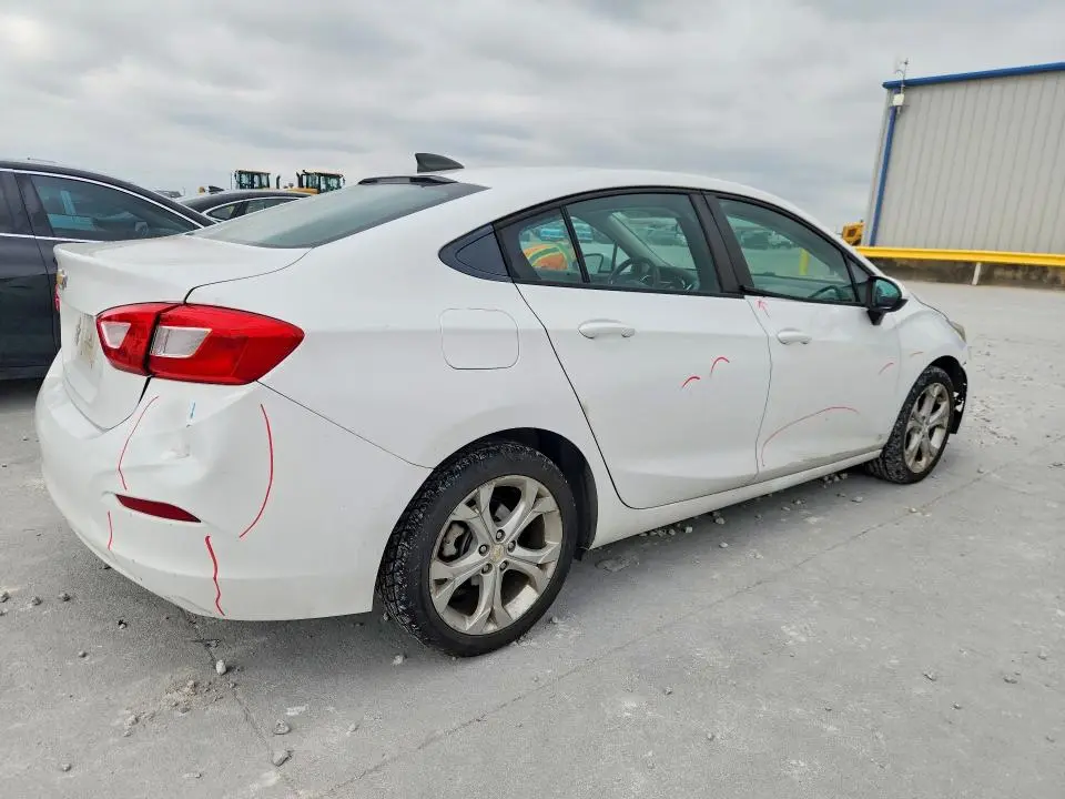2018 CHEVROLET CRUZE LS  