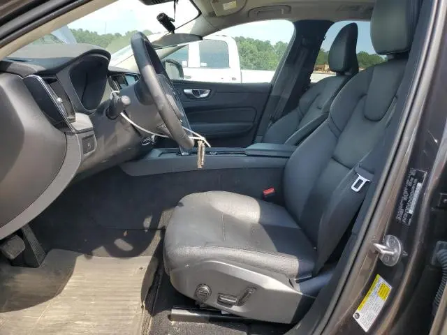 2024 VOLVO XC60 CORE
