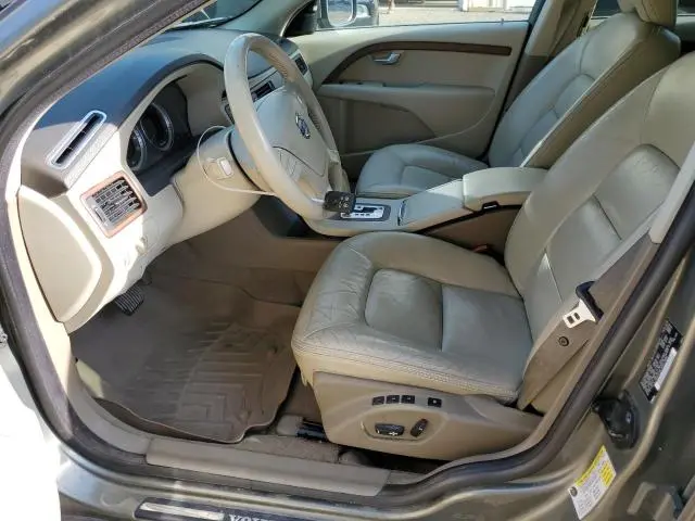 2010 VOLVO XC70 3.2  