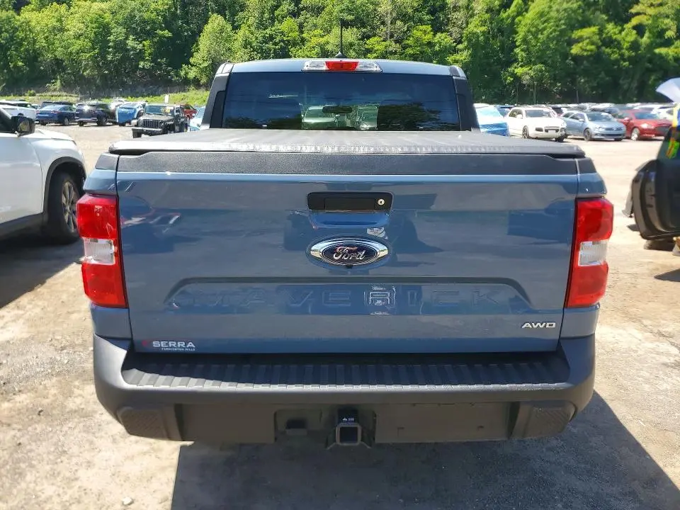 2024 FORD MAVERICK XLT  