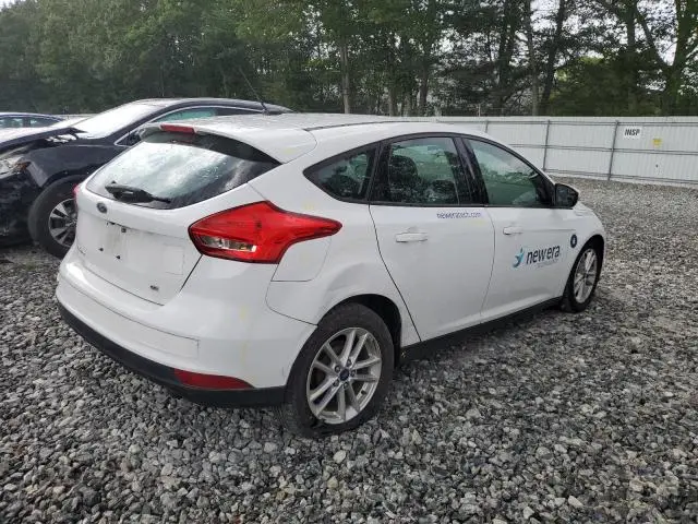 2017 FORD FOCUS SE  