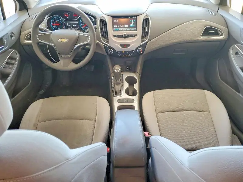 2016 CHEVROLET CRUZE LS  