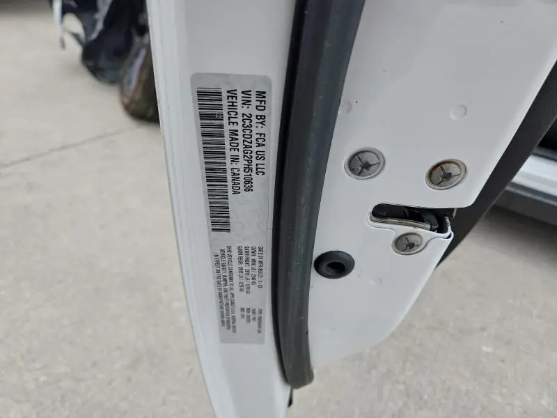 2023 DODGE CHALLENGER SXT  