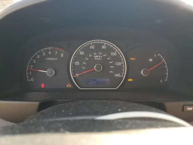 2010 HYUNDAI ELANTRA BLUE  