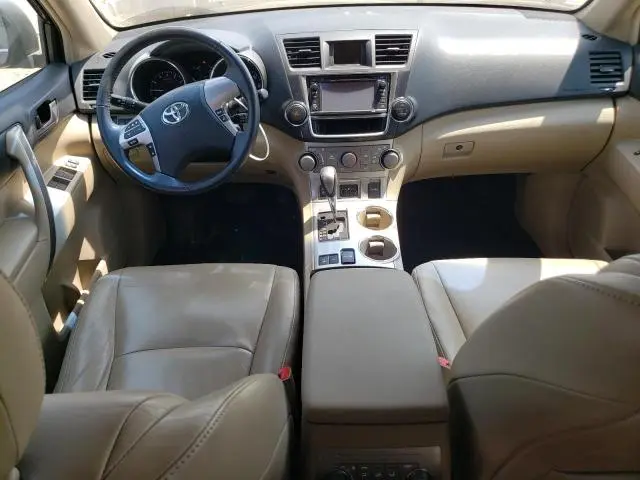 2013 TOYOTA HIGHLANDER BASE  