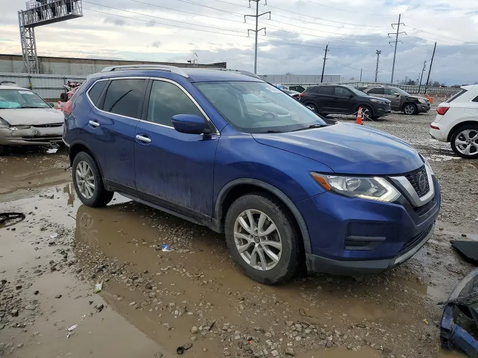 2018 NISSAN ROGUE SV  