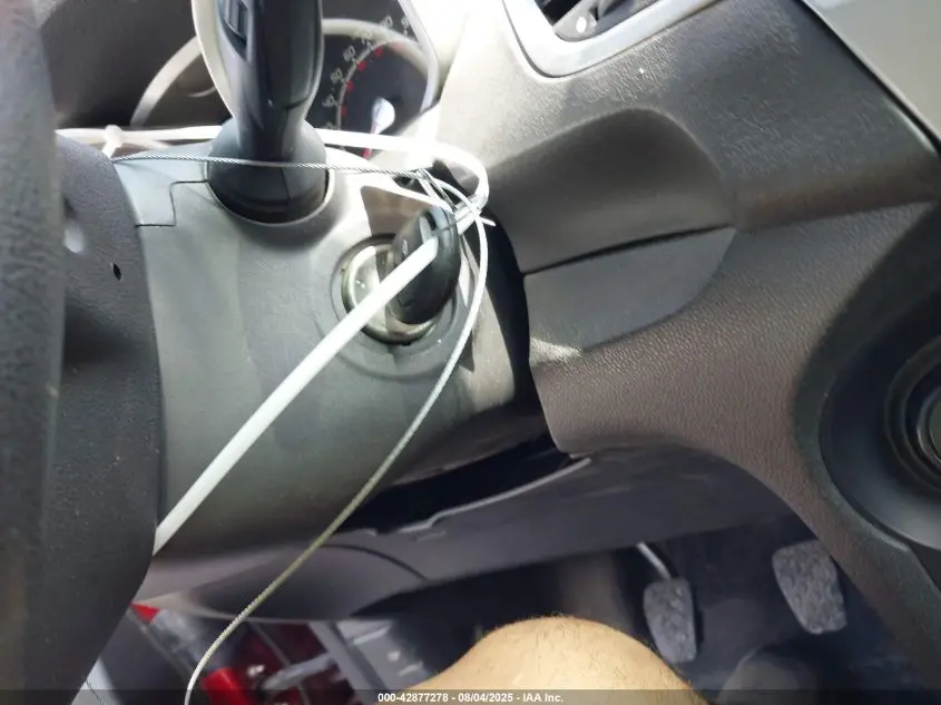 2013 FORD FIESTA SE