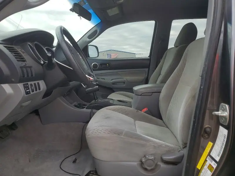 2011 TOYOTA TACOMA PRERUNNER V6  