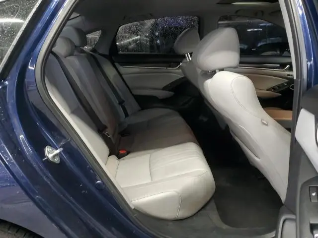 2018 HONDA ACCORD TOURING