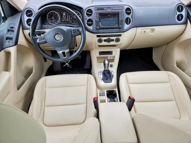 2017 VOLKSWAGEN TIGUAN WOLFSBURG  