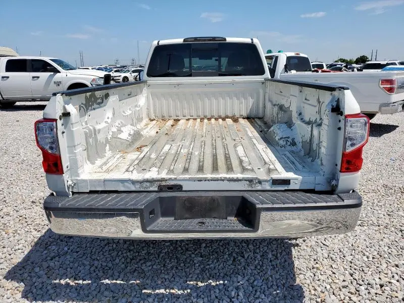 2017 NISSAN TITAN S  