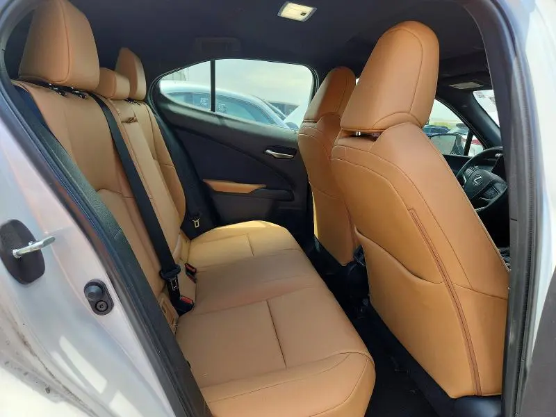 2023 LEXUS UX 250H PREMIUM  