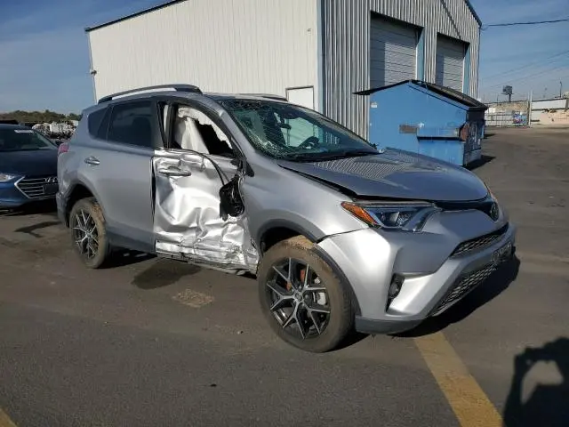 2017 TOYOTA RAV4 SE  
