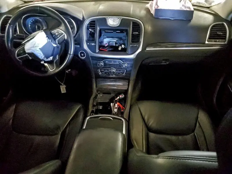 2015 CHRYSLER 300 LIMITED  