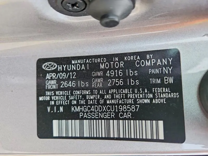 2012 HYUNDAI GENESIS 3.8L  