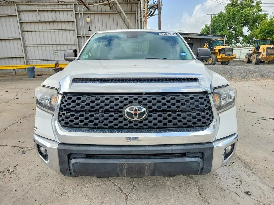 2021 TOYOTA TUNDRA CREWMAX SR5  
