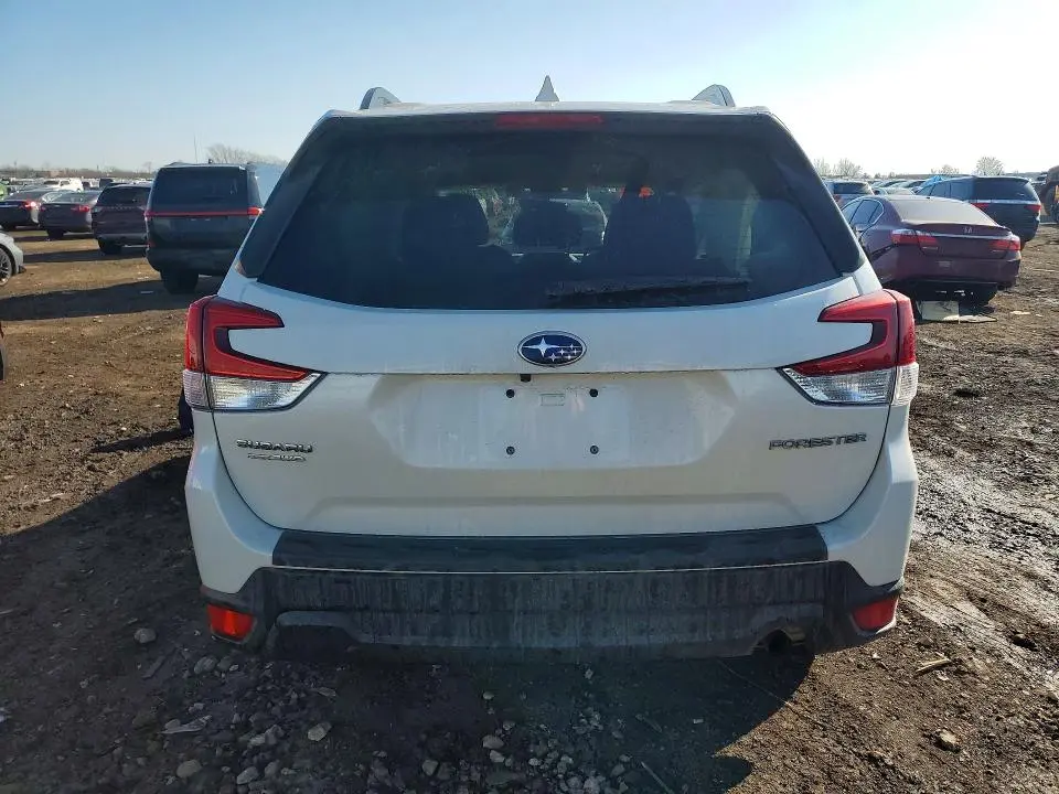 2019 SUBARU FORESTER PREMIUM  