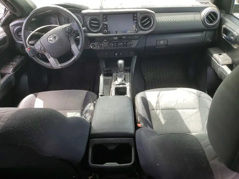 2021 TOYOTA TACOMA SR5 V6  