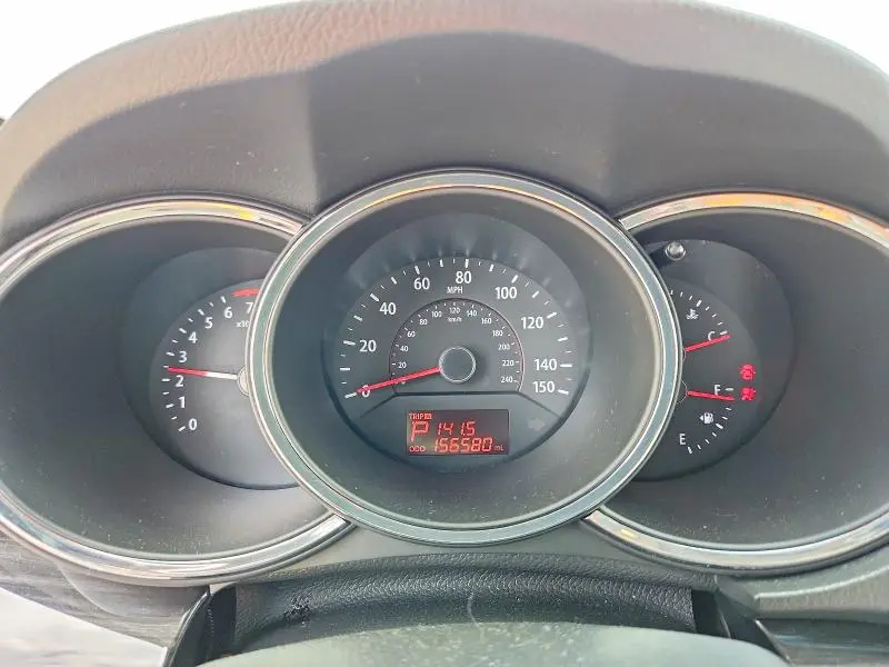 2012 KIA SORENTO LX  