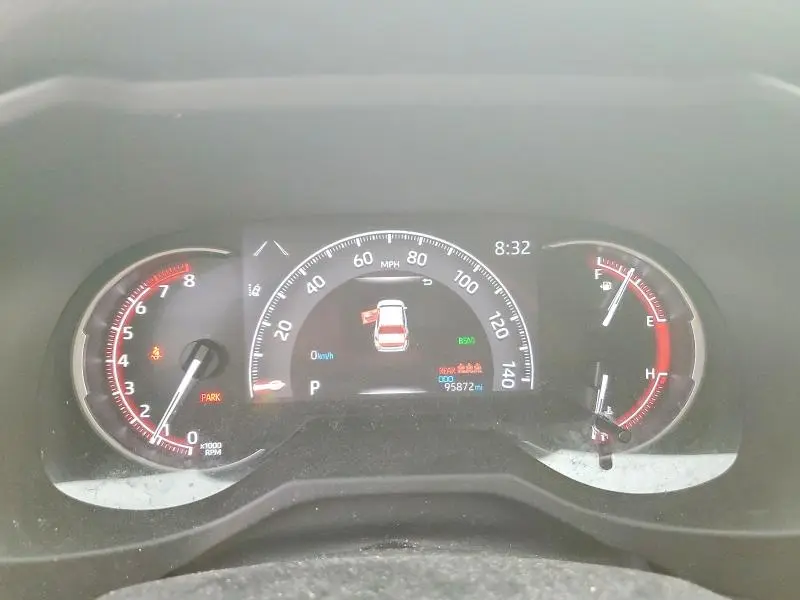 2023 TOYOTA RAV4 XLE  