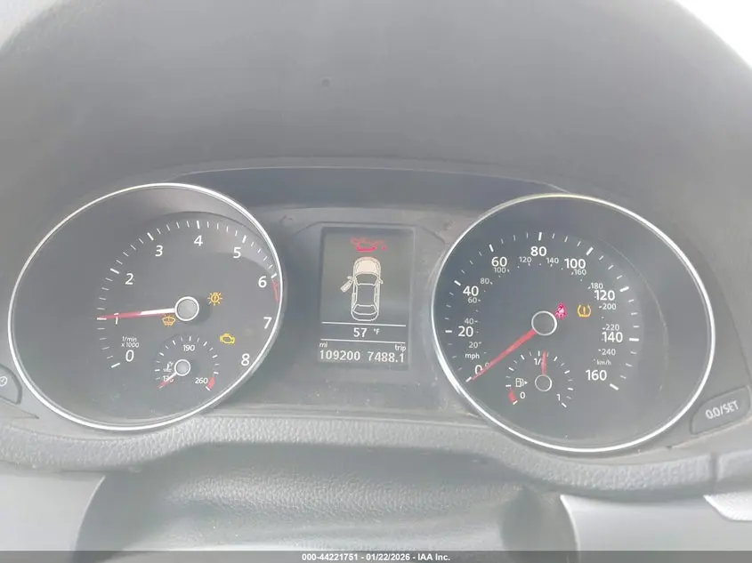 2017 VOLKSWAGEN PASSAT 1.8T R-LINE