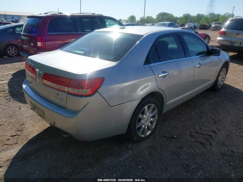2010 LINCOLN MKZ  