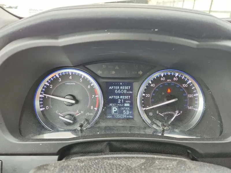2015 TOYOTA HIGHLANDER LE PLUS  