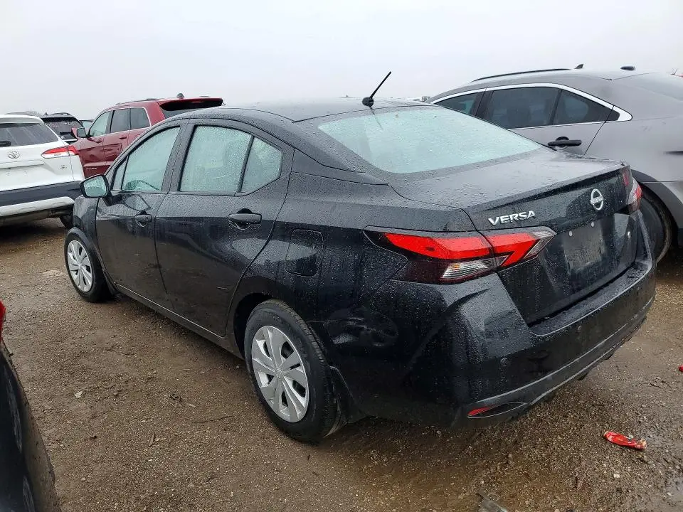 2024 NISSAN VERSA S  