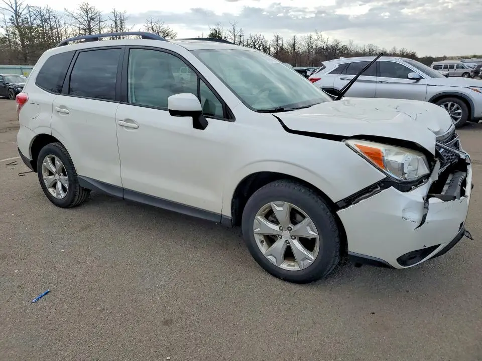 2015 SUBARU FORESTER 2.5I PREMIUM  