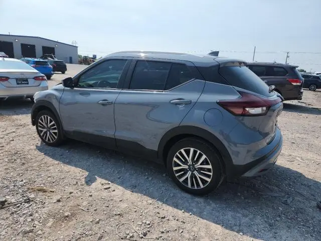 2024 NISSAN KICKS SV  