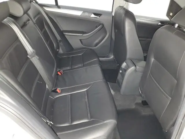 2017 VOLKSWAGEN JETTA SEL  