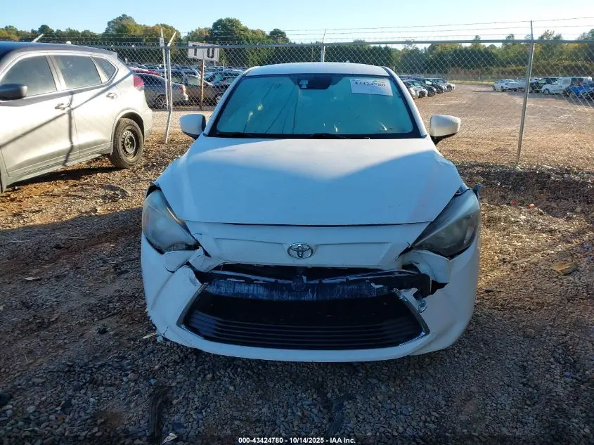 2018 TOYOTA YARIS IA  