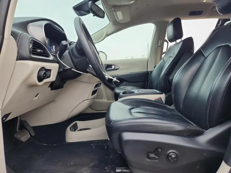 2023 CHRYSLER PACIFICA HYBRID TOURING L  