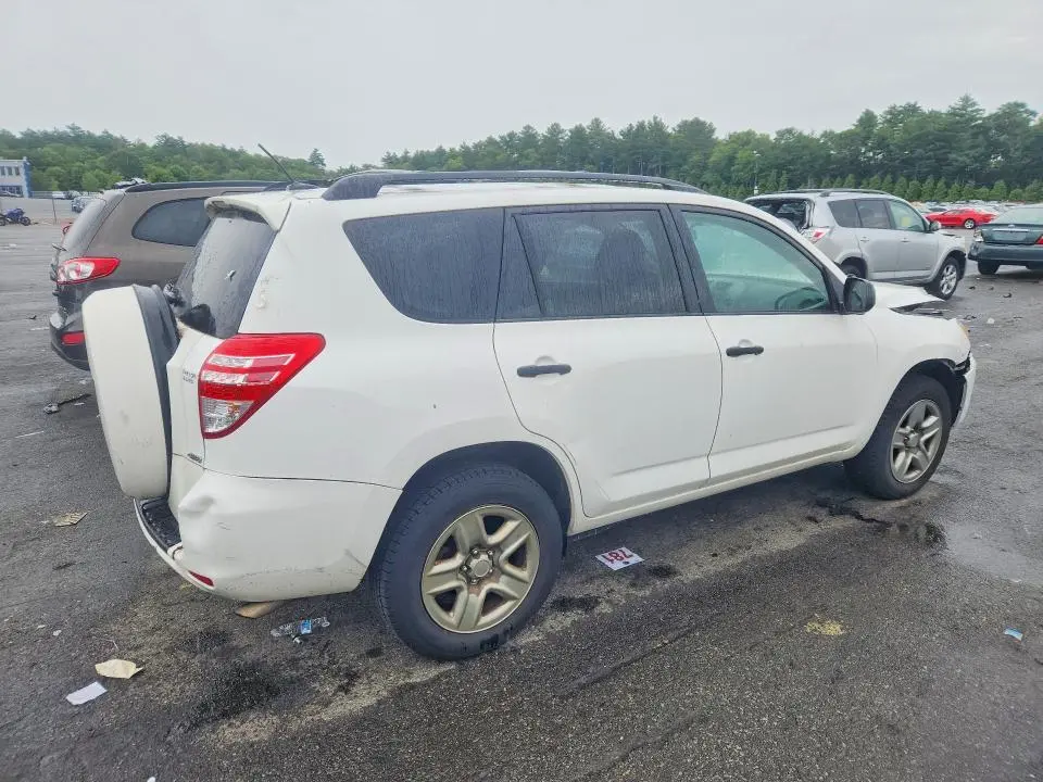 2011 TOYOTA RAV4 BASE  
