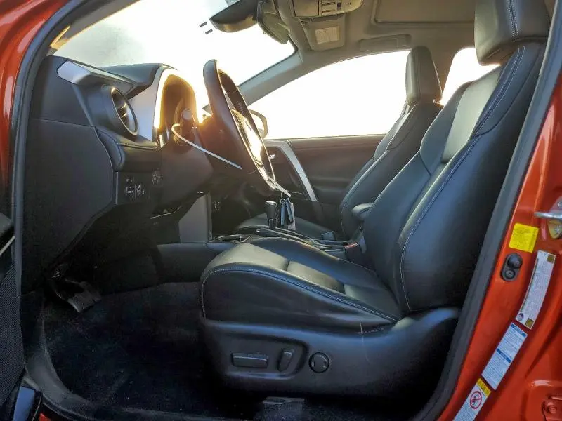 2016 TOYOTA RAV4 LIMITED  