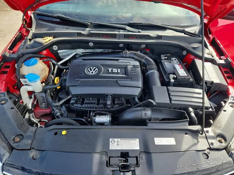 2016 VOLKSWAGEN JETTA SPORT  