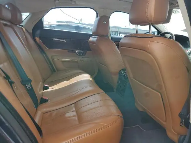 2014 JAGUAR XJ   