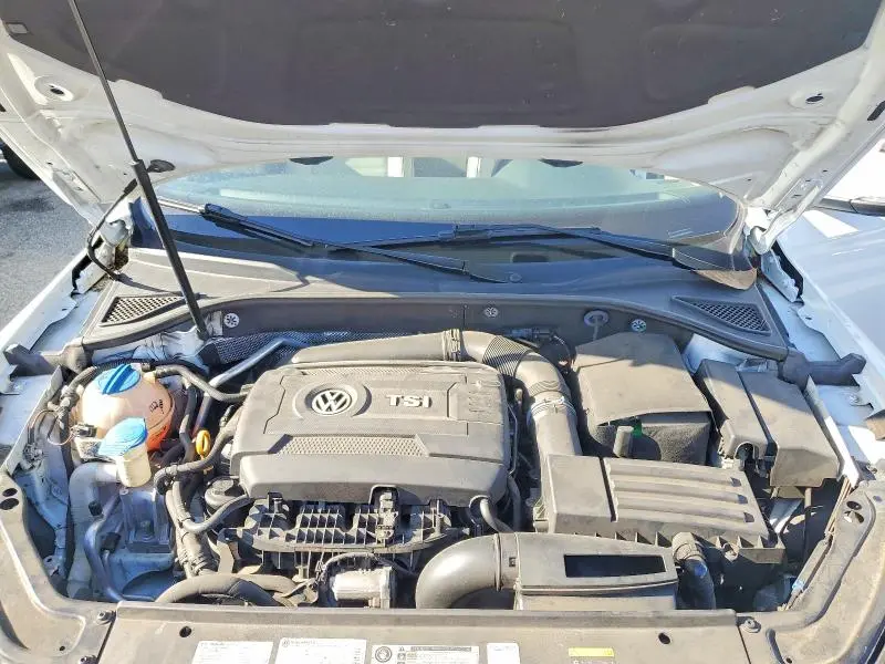 2017 VOLKSWAGEN PASSAT R-LINE  