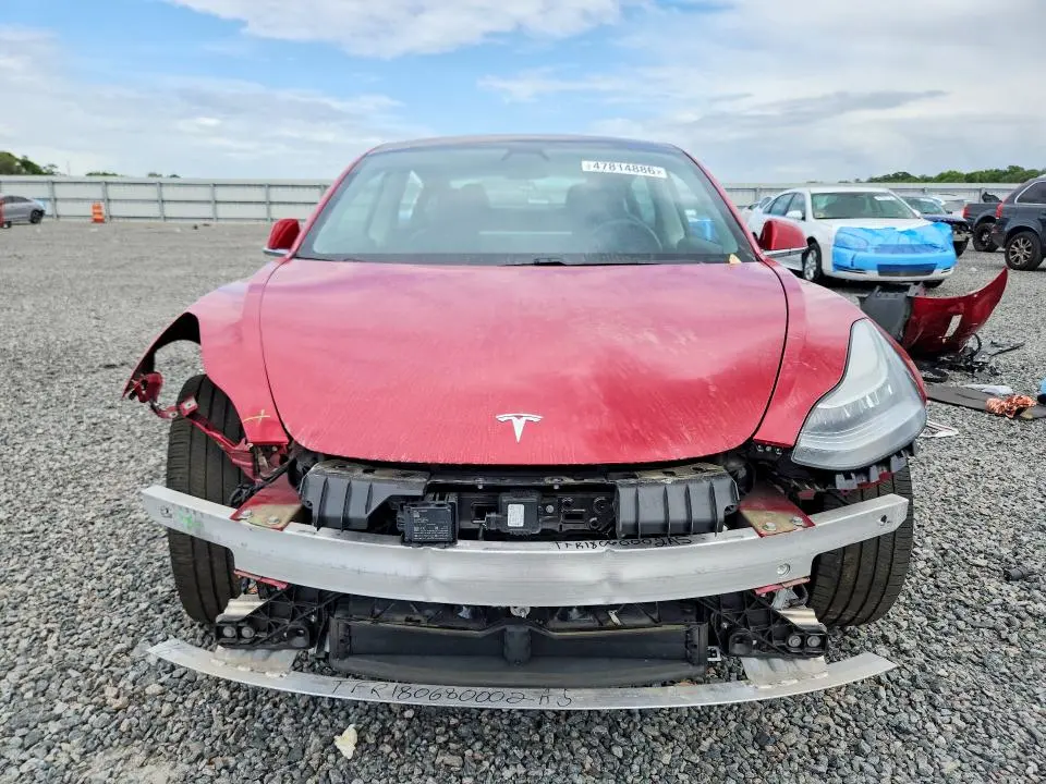 2018 TESLA MODEL 3   