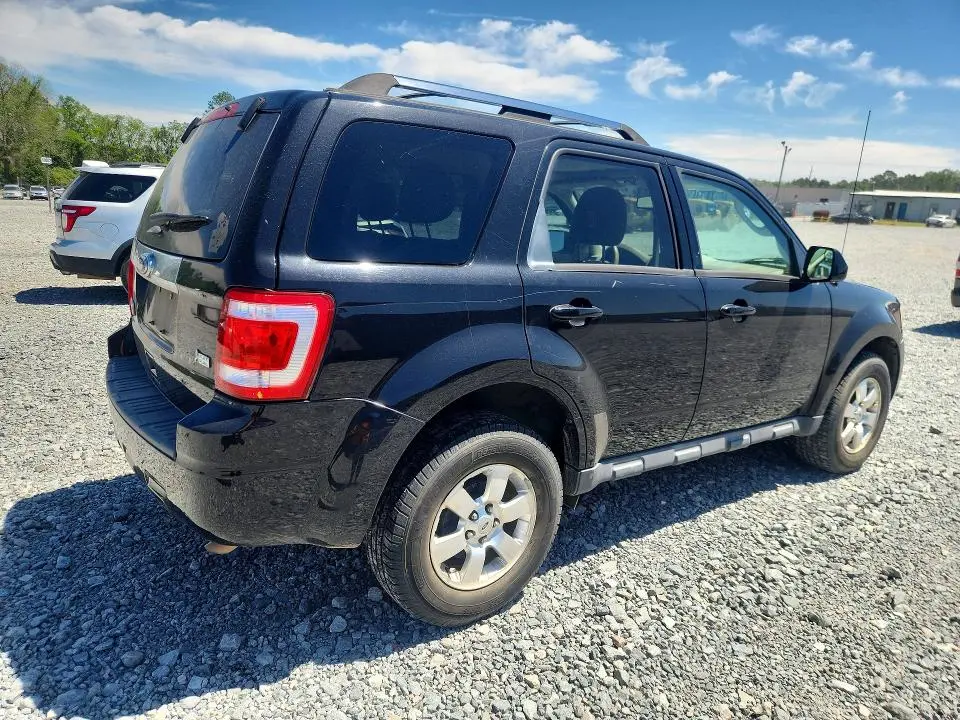 2011 FORD ESCAPE LIMITED  