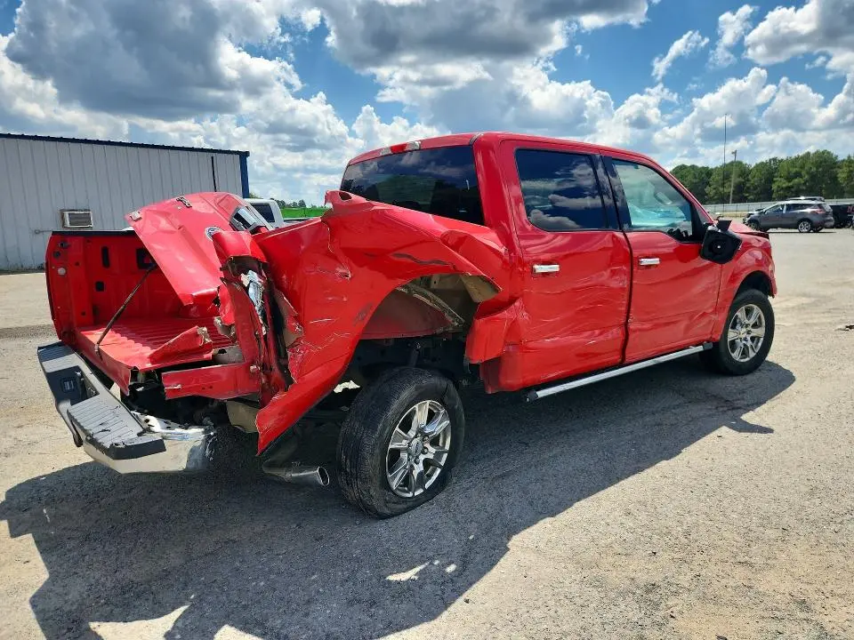 2015 FORD F150 SUPERCREW  