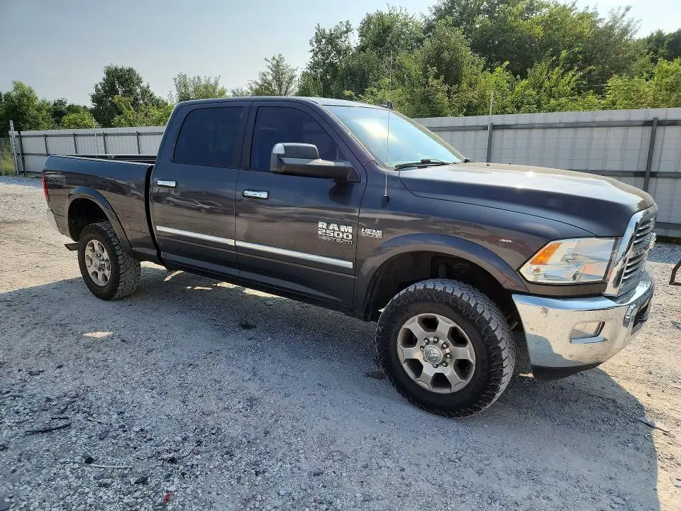 2017 RAM 2500 SLT  