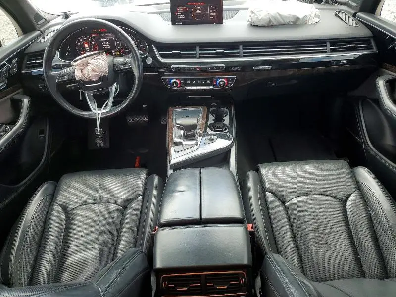 2017 AUDI Q7 PRESTIGE  