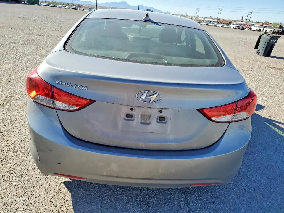 2013 HYUNDAI ELANTRA   