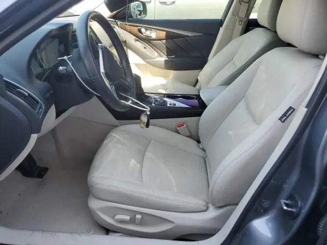 2018 INFINITI Q50 LUXE  