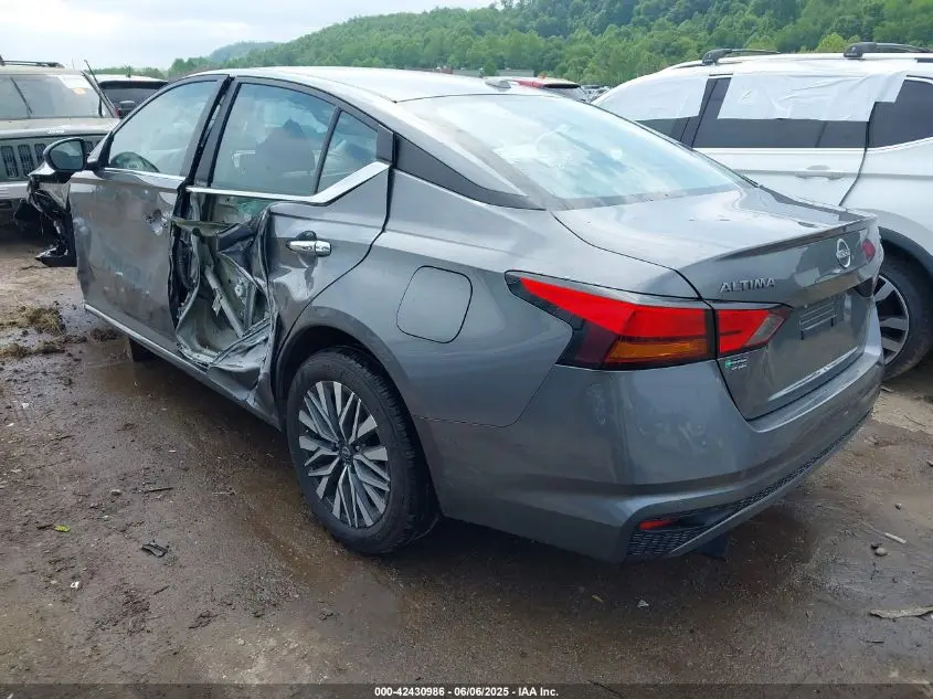 2024 NISSAN ALTIMA SV FWD